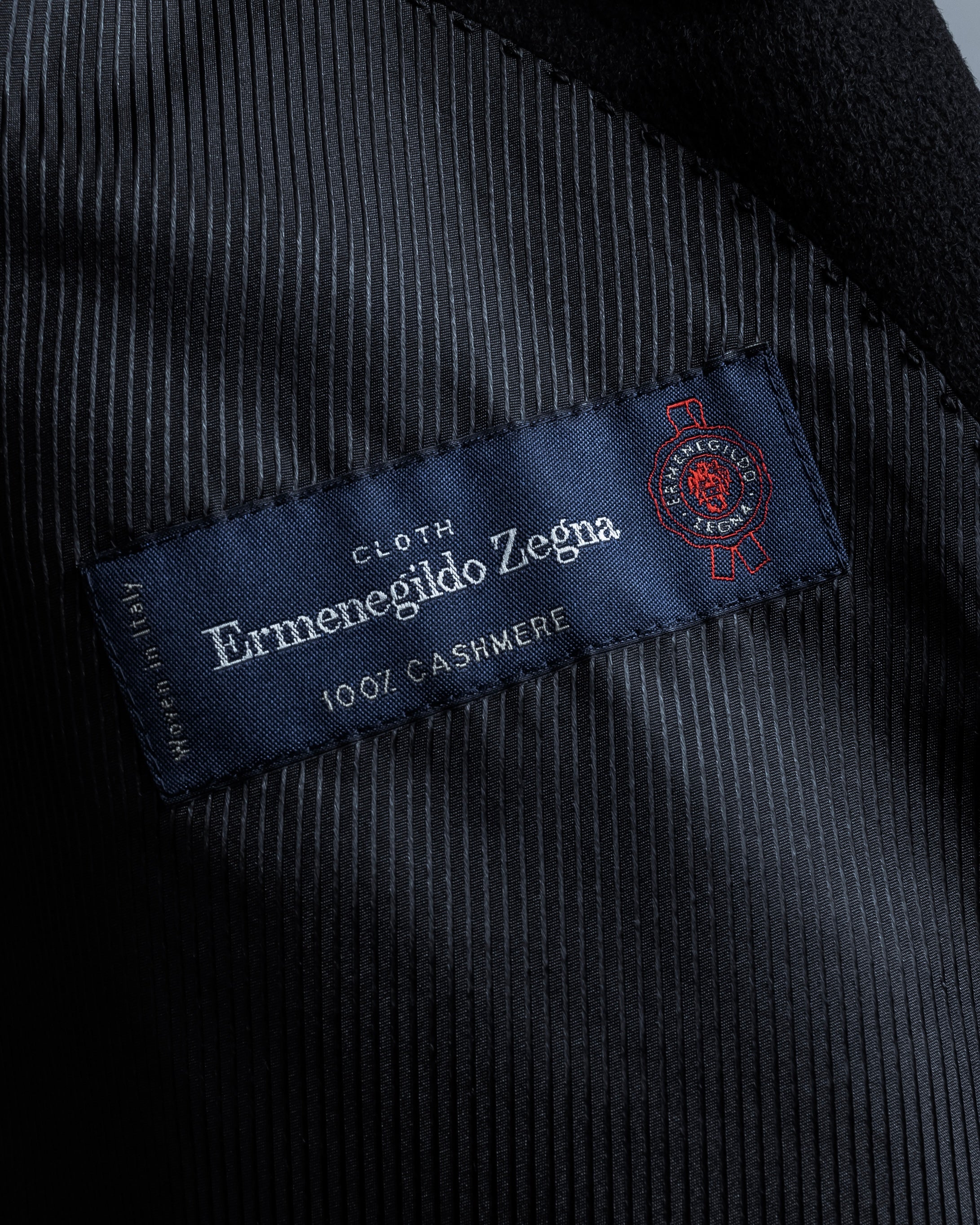 "Ermenegildo Zegna" Drapey finish 100% cashmere cloth chester coat