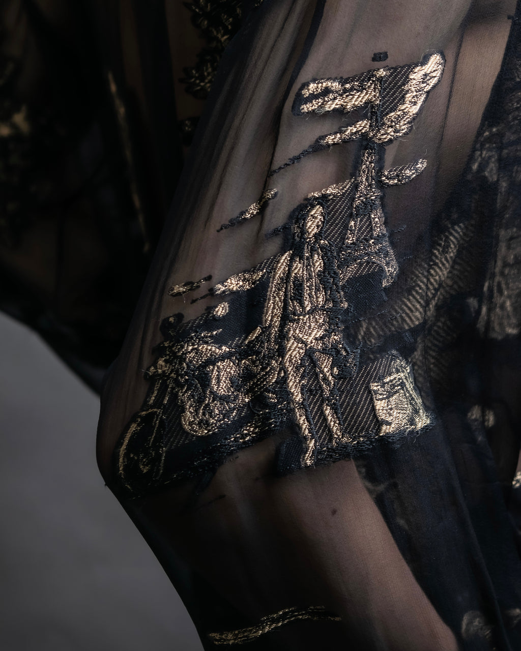 "HERMES" Embroidered design see through cardigan