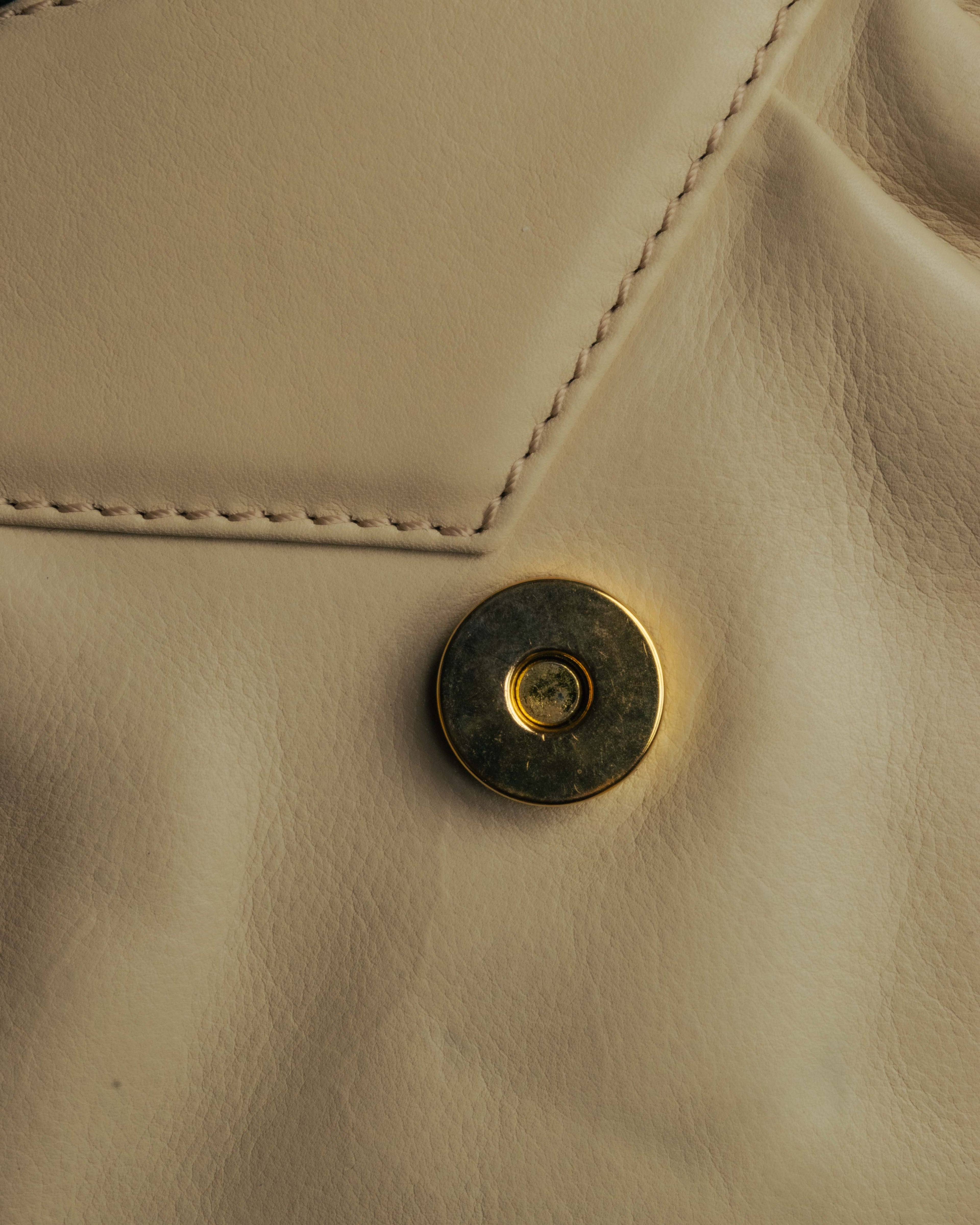 "CELINE" 80's-90's Vintage triangle flap gather leather shoulder bag