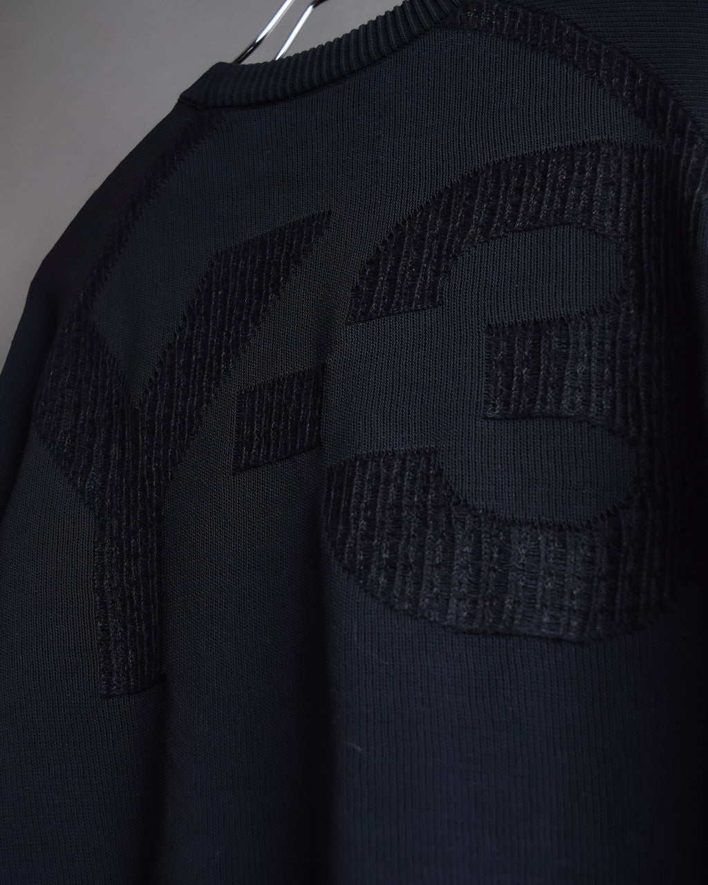 "Y-3" Logo engraved knit pullover