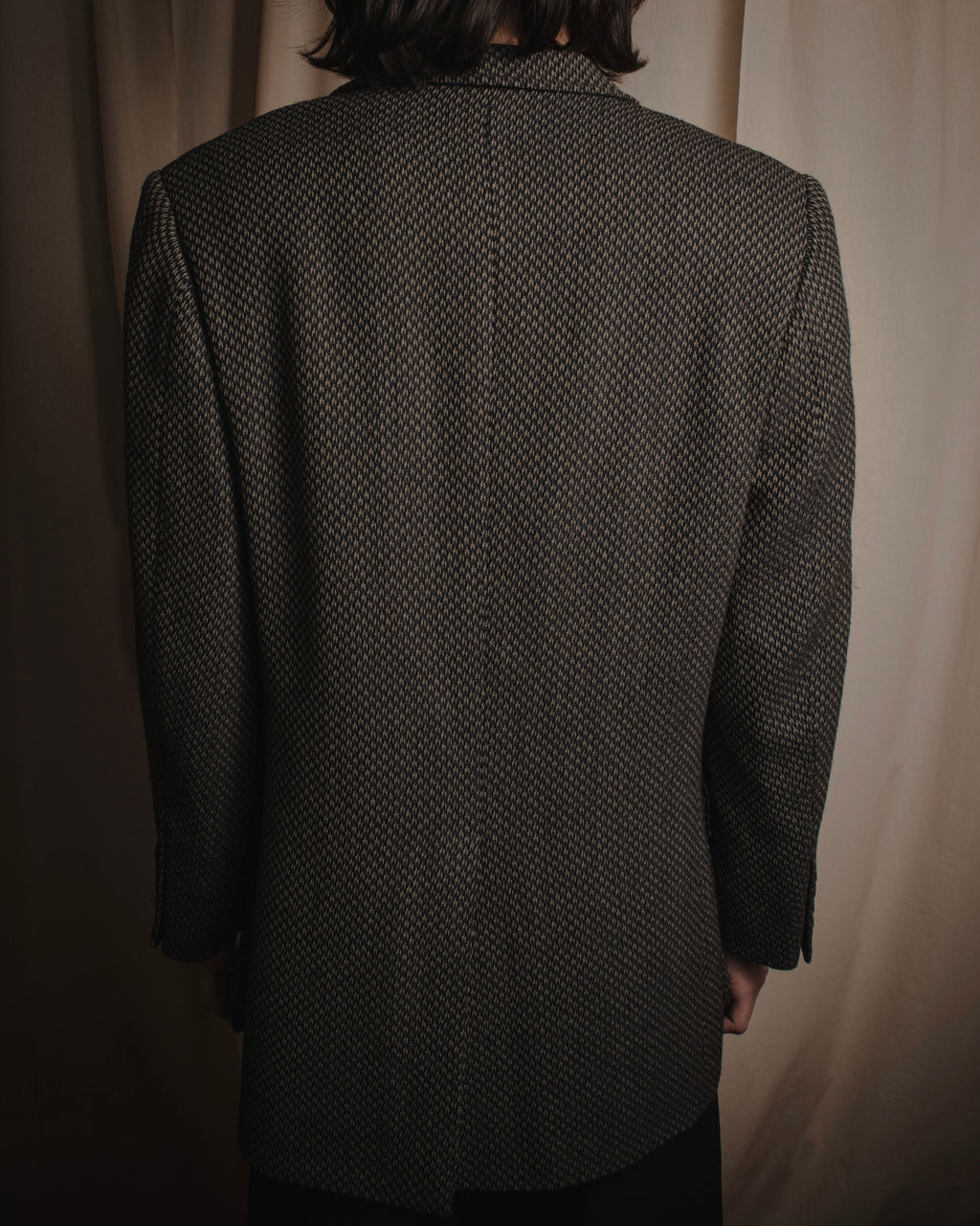 "VALENTINO GARAVANI BOUTIQUE"
Late 80’s - Early 90’s soft-structured birdseye wool tailored jacket