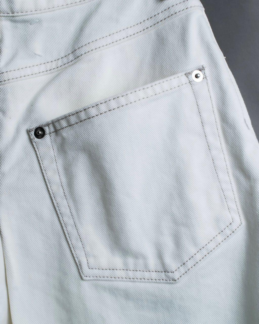 "MAISON MARGIELA" 21SS Washed raw cut flared cropped denim pants