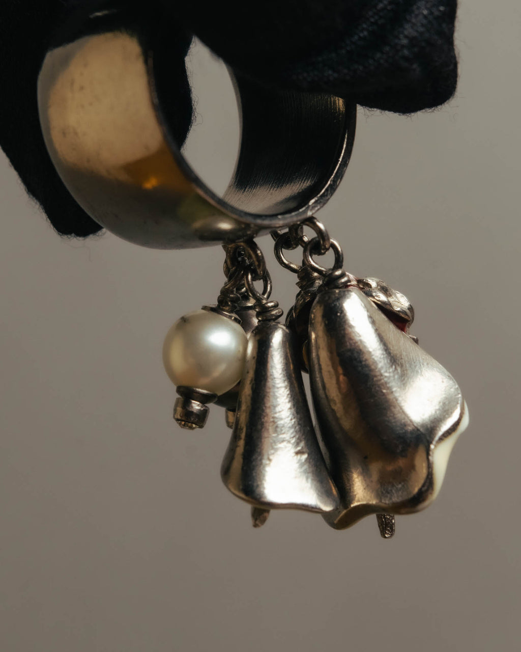 -SPECIAL- “CHANEL” 2005AW charm flower ring