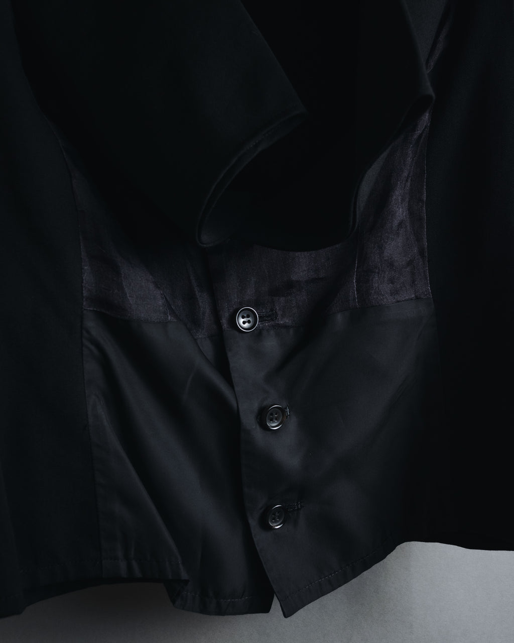 "tricot COMME des GARCONS" 2004 SS draped lapel cropped vest