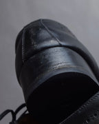 "GERARD SENÉ" Hand-patinated curved silhouette oxford shoes