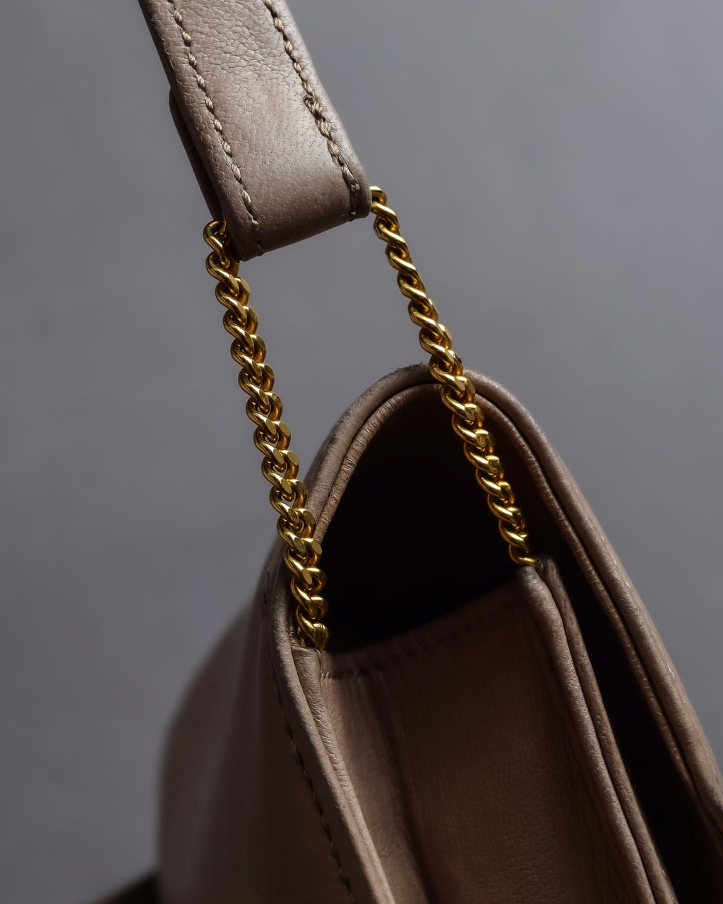 "HERMES" 70's Diamond stitched envelope leather bag