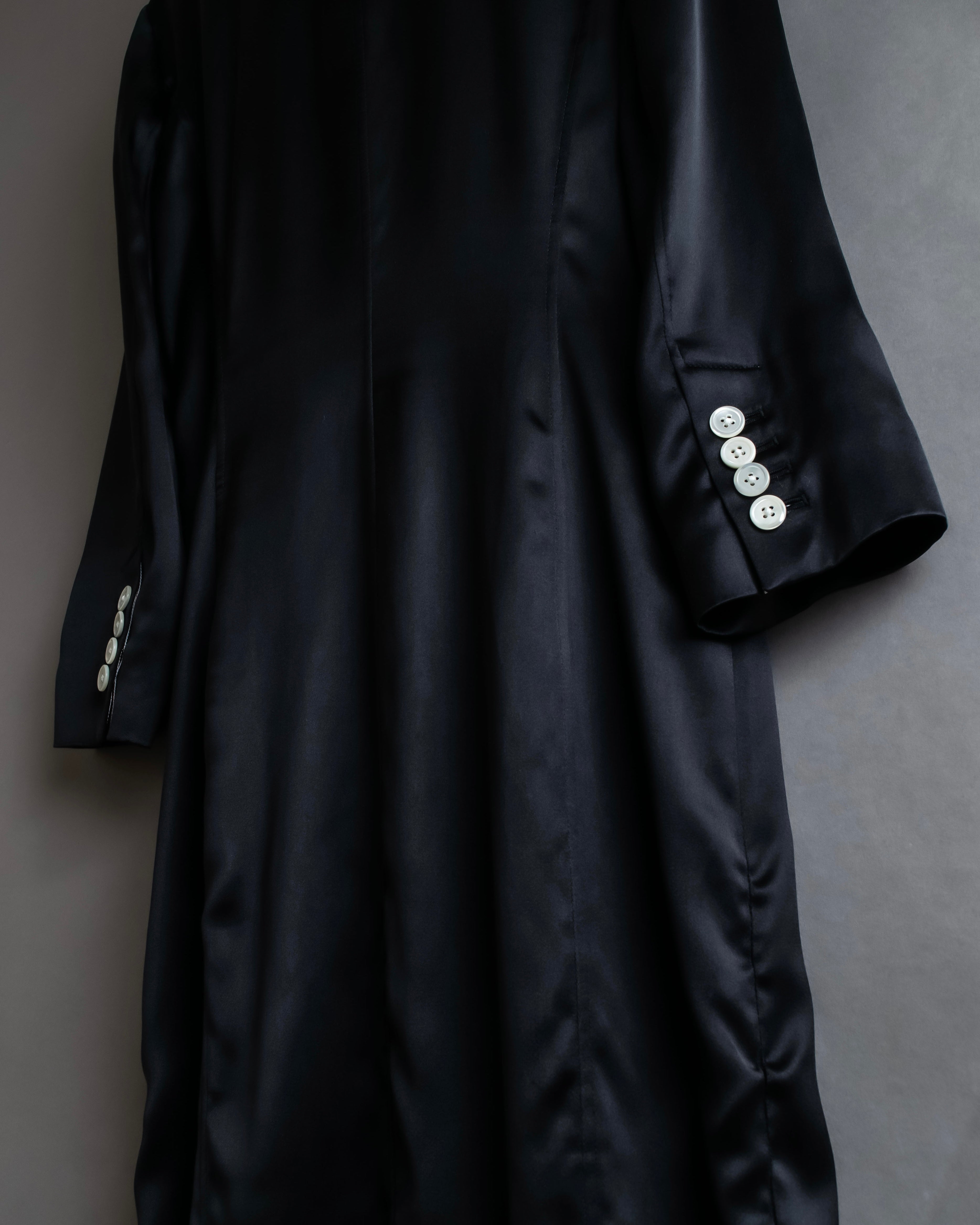 "THOM BROWNE" Shiny long hidden button shirt