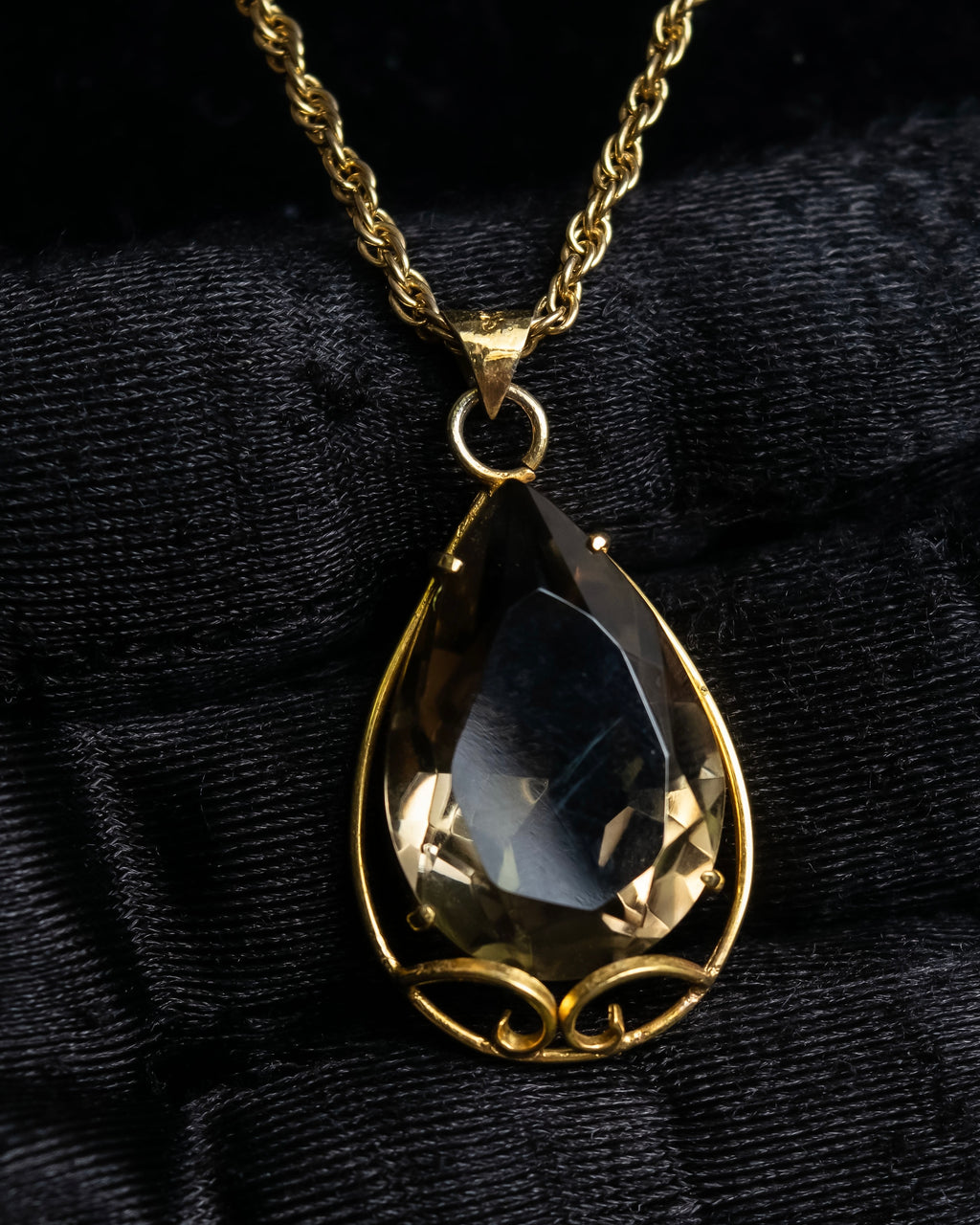 "VALENTINO" Smoky quartz teardrop design necklace