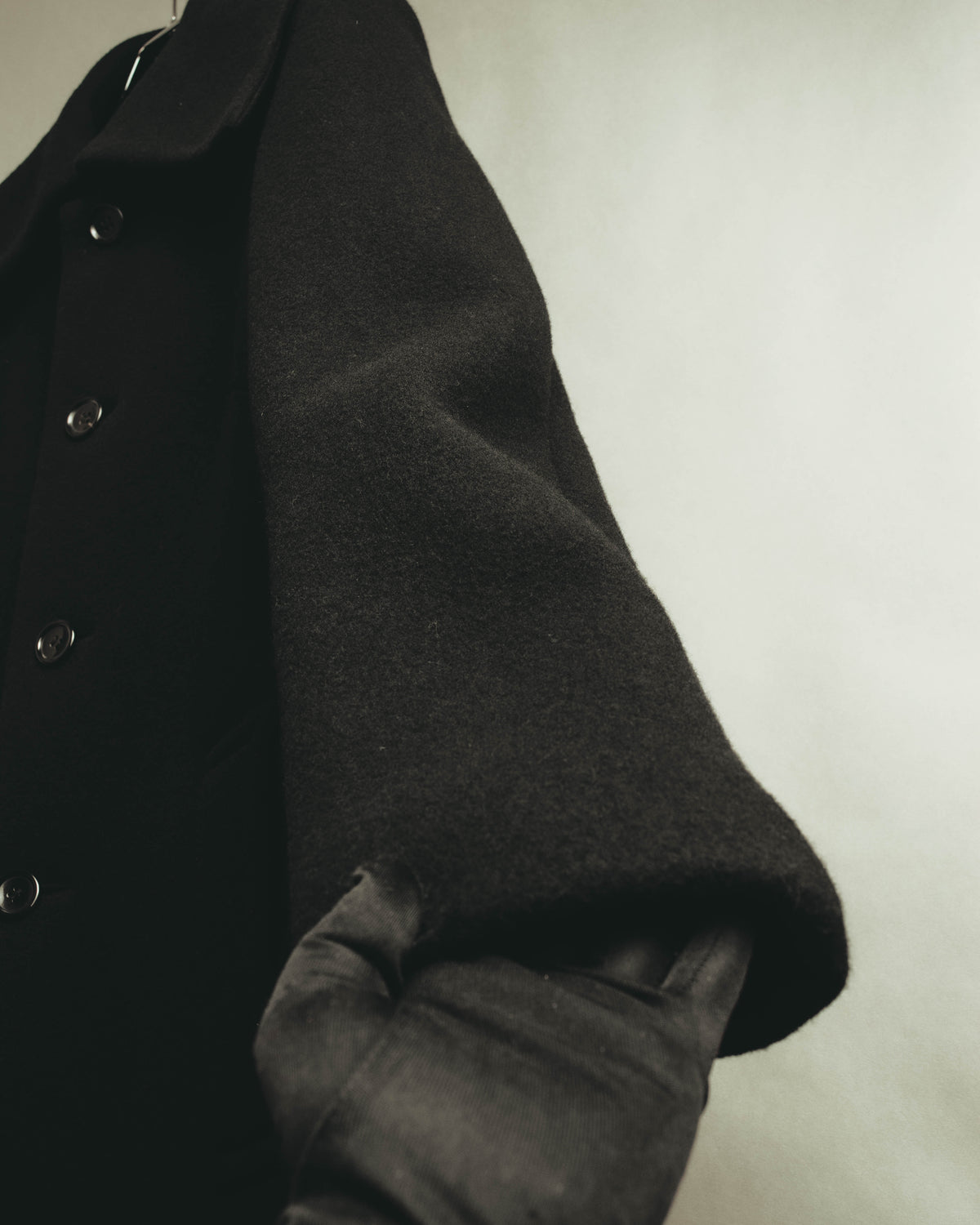 –SPECIAL– “JUNYA WATANABE” 06AW Sculptural twisted-collar wool long coat