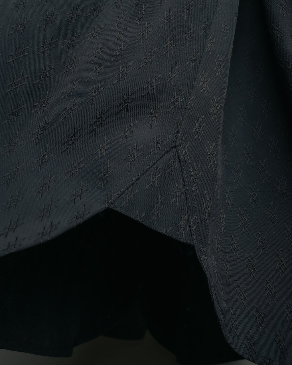 "Jean Paul Gaultier Classique" 90's Geometric jacquard total-pattern shirt with shell buttons