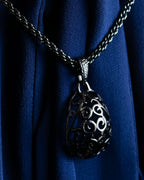 "YVES SAINT LAURENT" Elegant style arabesque pattern necklace