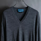 "GUCCI" Embroidered design V neck high gauge knit