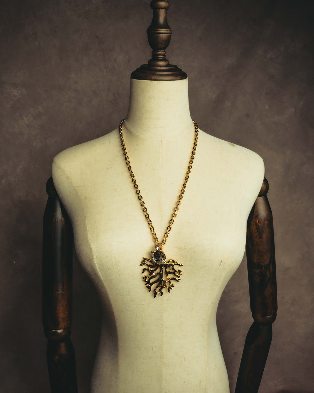 -SPECIAL- "Yves Saint Laurent" 90's-00's Sculptural coral motif crystal pendant necklace