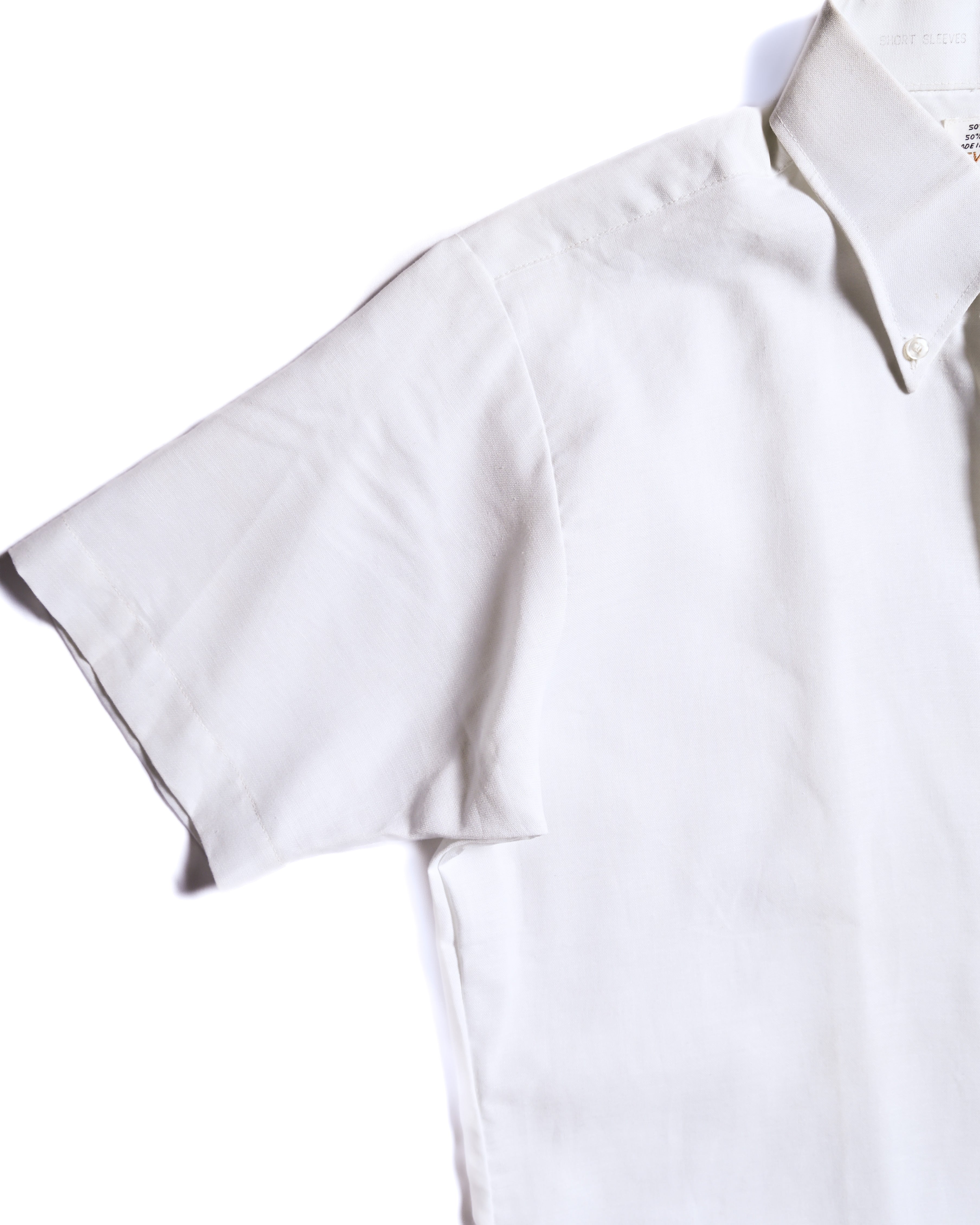 VINTAGE/ Button Down Short Sleeves White Shirt
