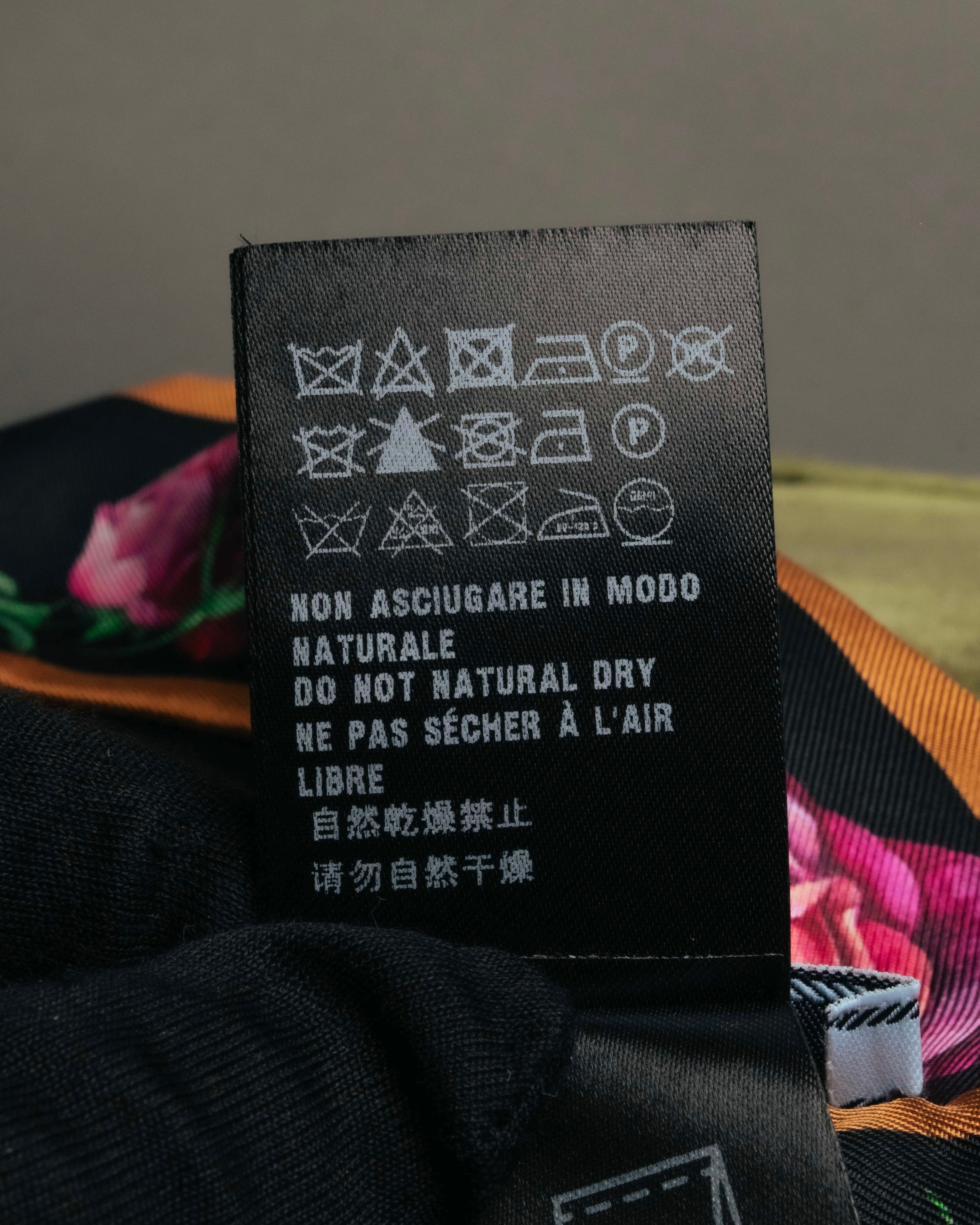 "PRADA" 2020's Floral silk skinny scarf