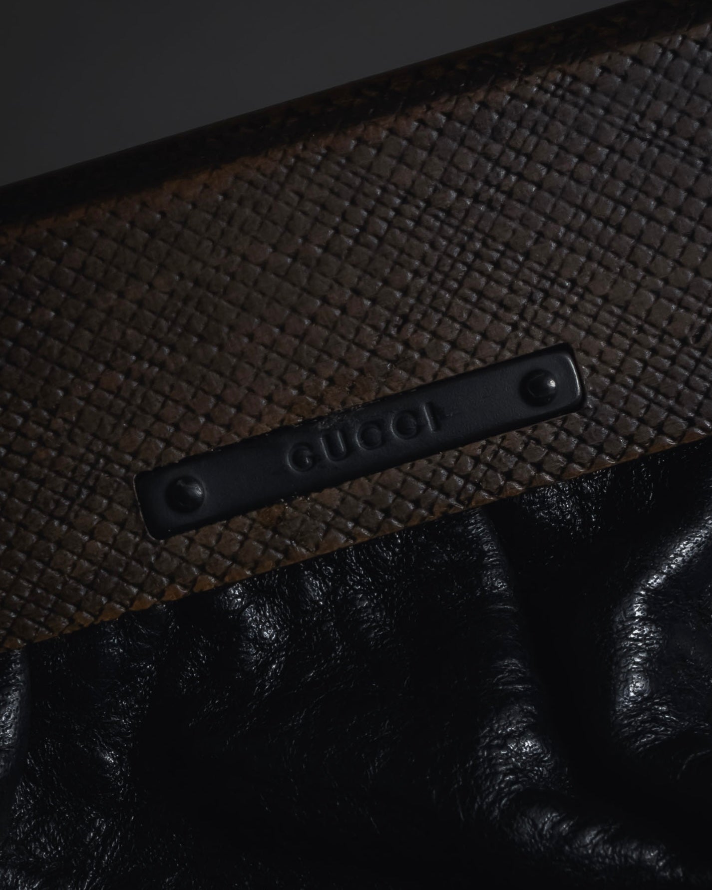 -SPECIAL- "GUCCI"
90’s-00’s Wood handle frame bag