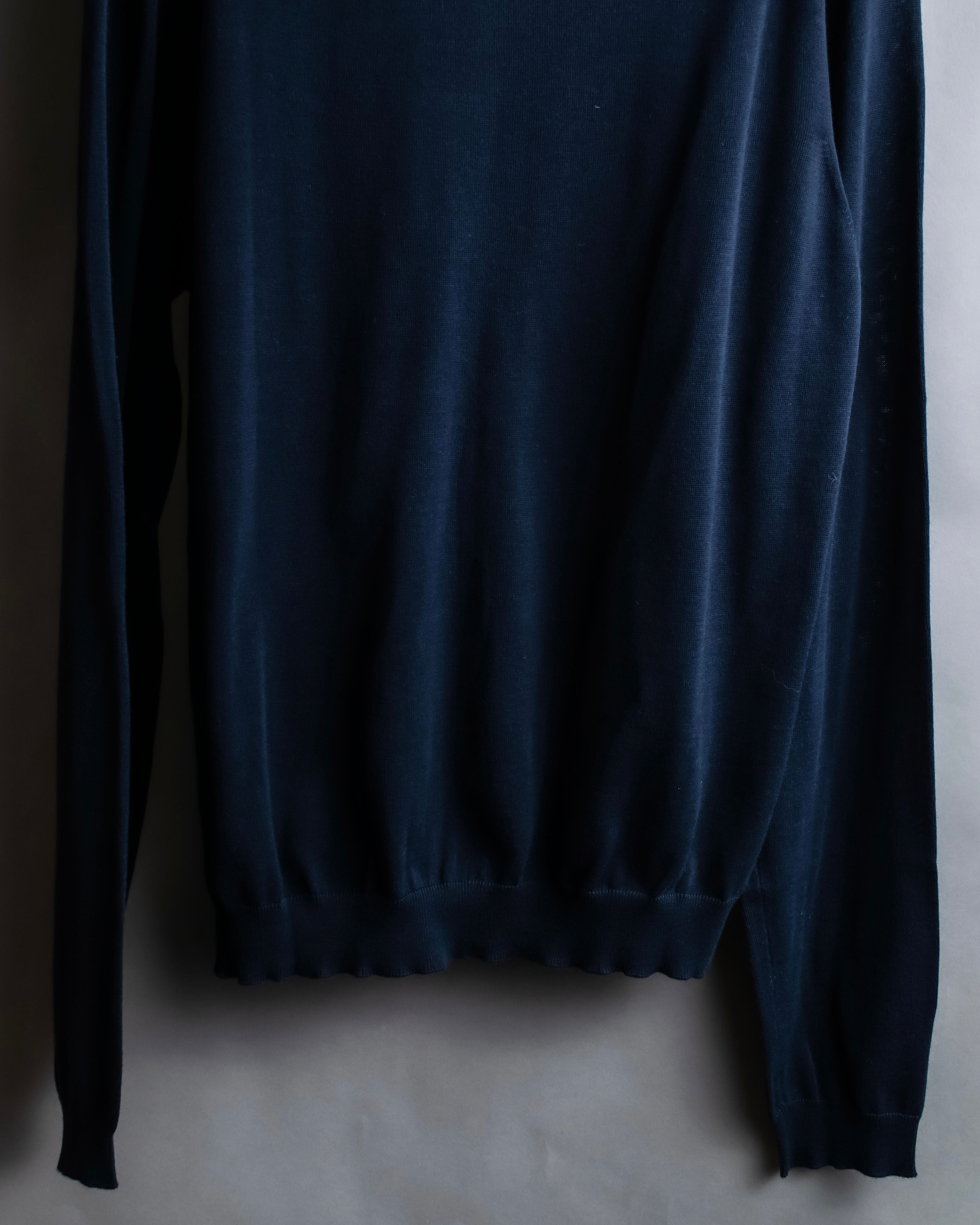 "PRADA" Raglan sleeves cotton navy color knit