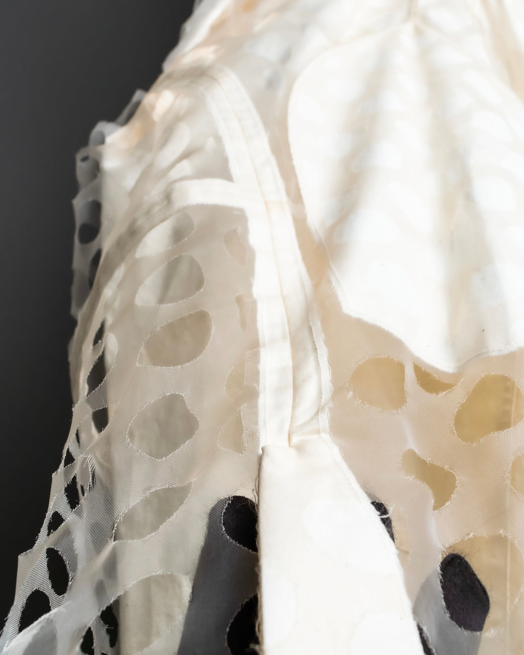 "MAISON MARGIELA" 20SS Polka dot tulle layered skirt