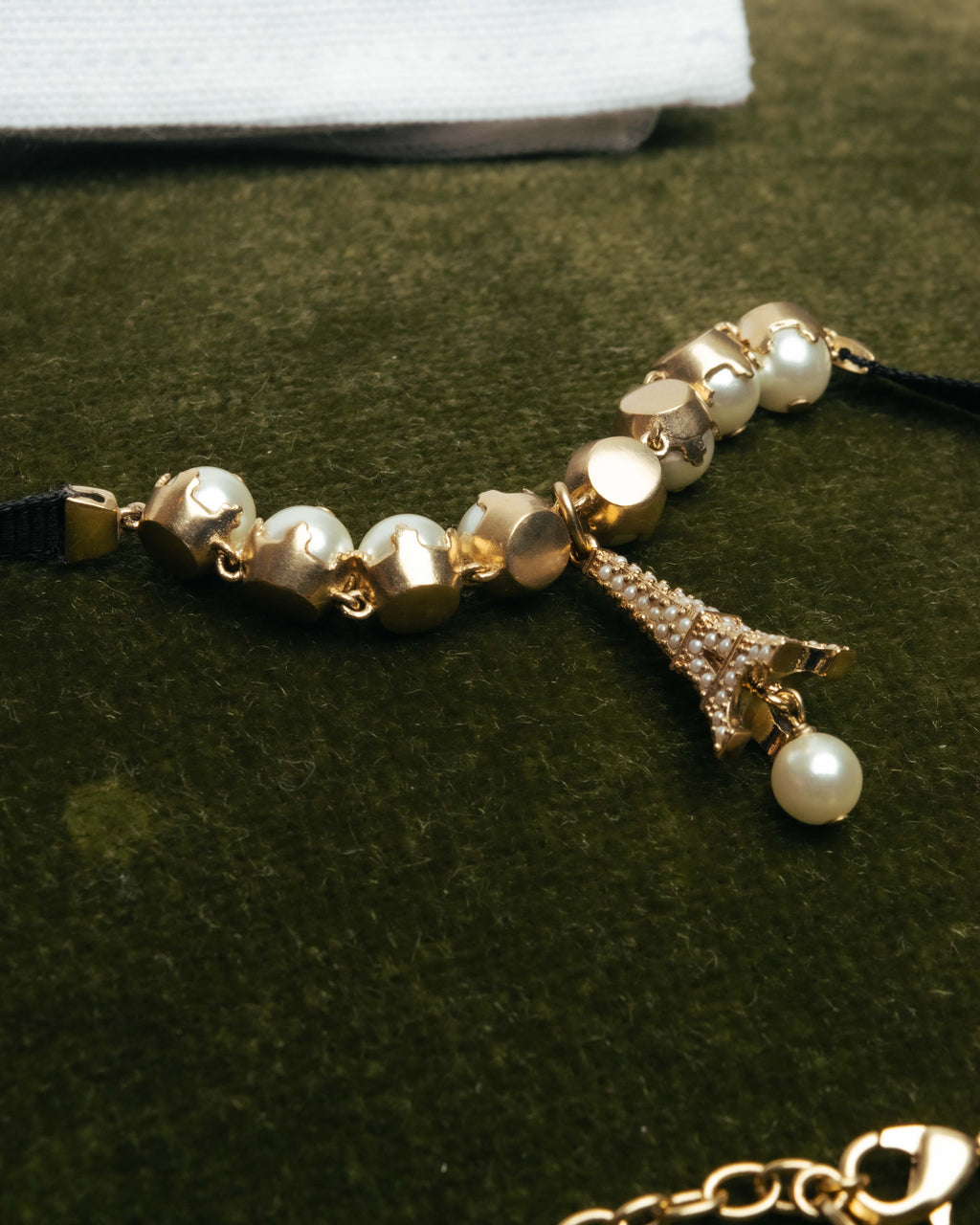 -SPECIAL- “DIOR” 2017-2023 Eiffel tower pearl ribbon choker