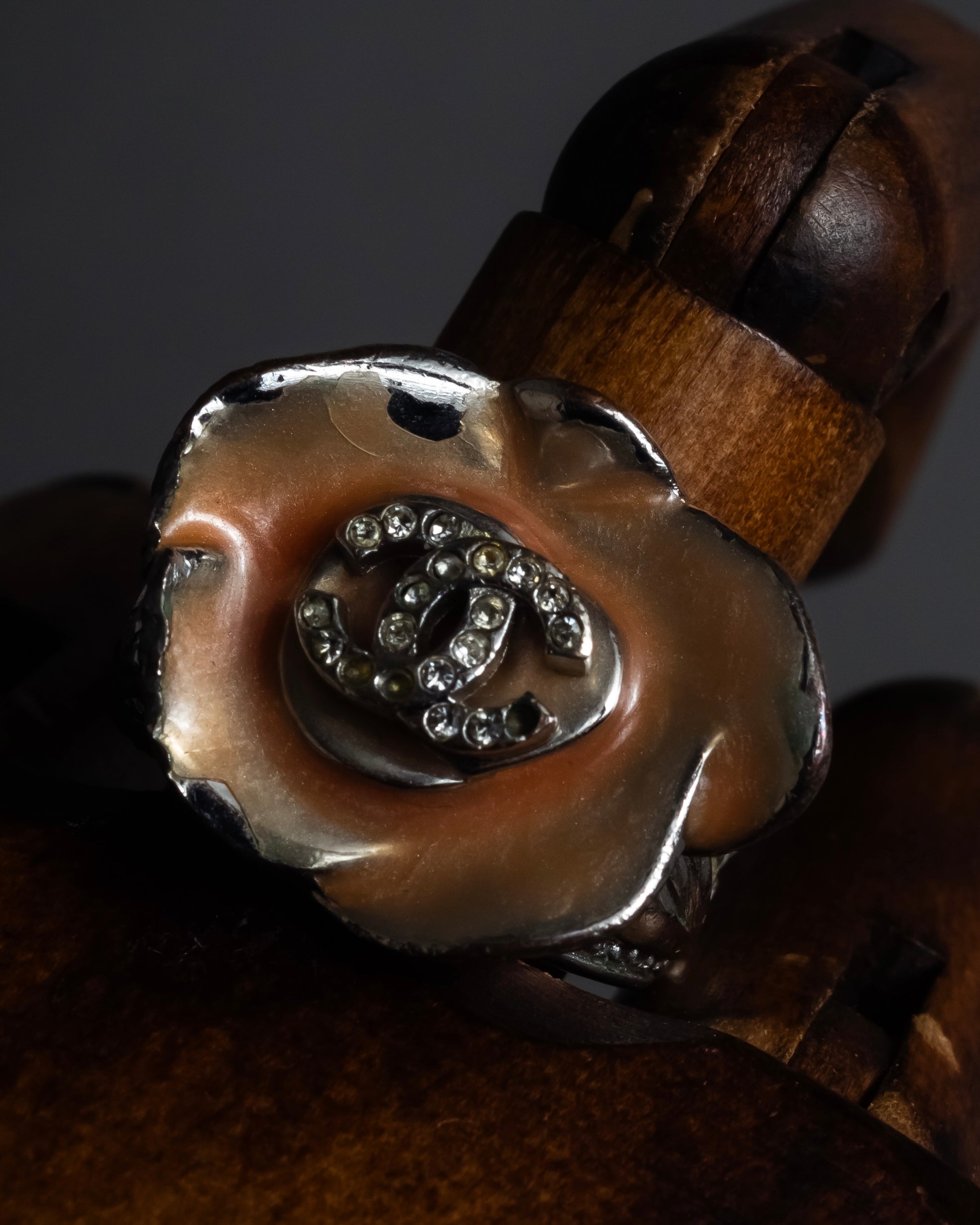 "CHANEL" Camellia motif rhinestone logo design ring