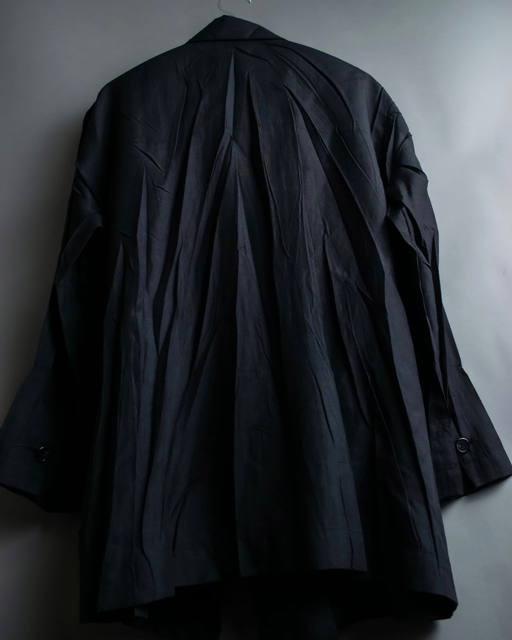“ISSEY MIYAKE” wrinkle processing oversize tailored jacket
