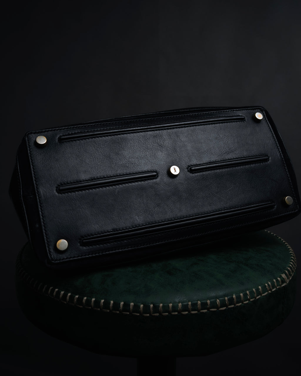 –SPECIAL– “Yves Saint Laurent rive gauche” 08-12 Structured leather muse two bag