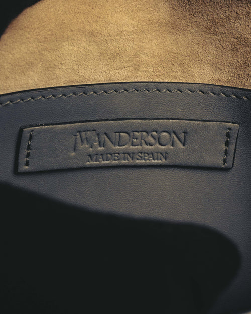 "JW Anderson" 10's Sculptural leather shoulder bag