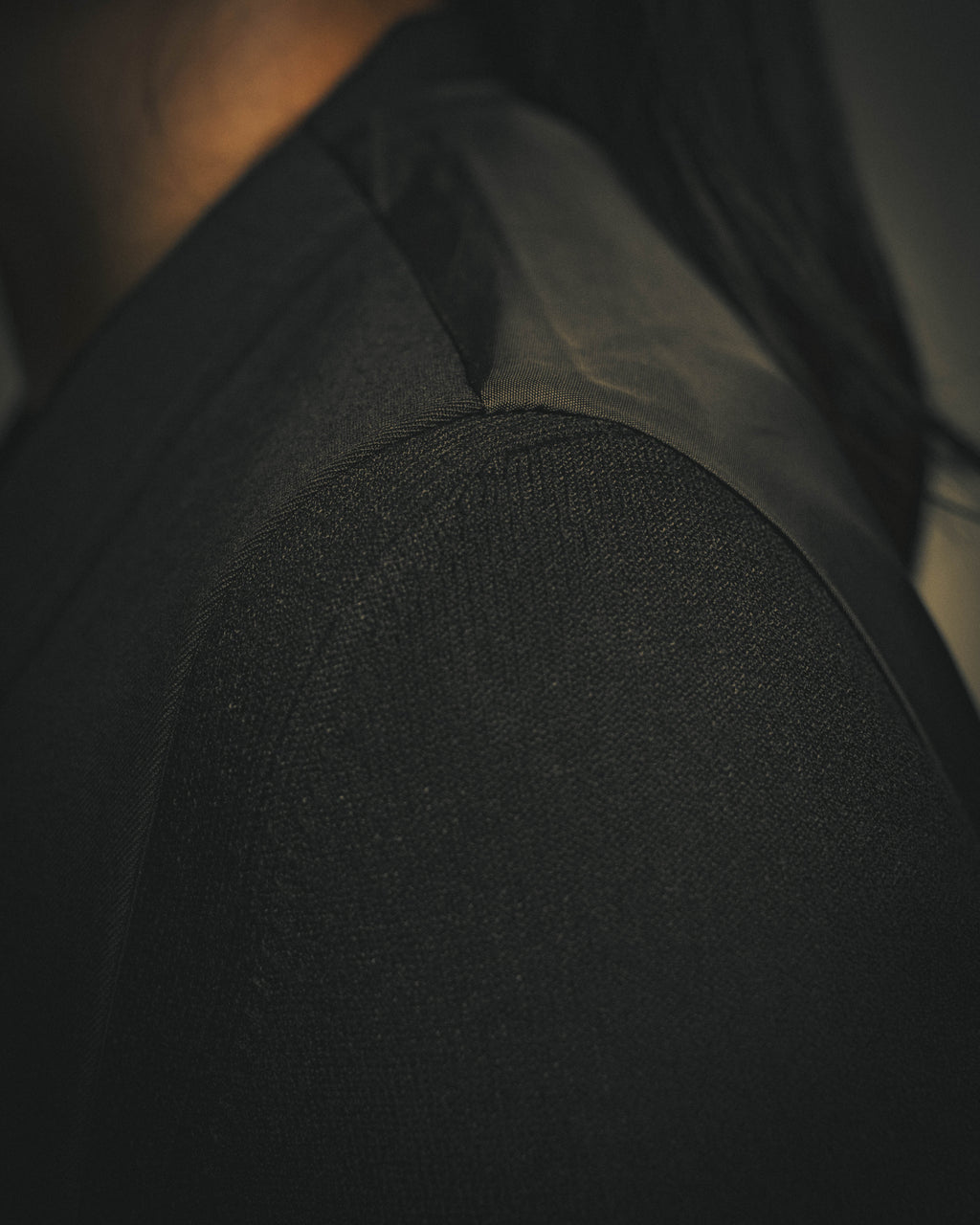 –SPECIAL– "tricot COMME des GARÇONS" 80's Tailored shawl-collar gilet