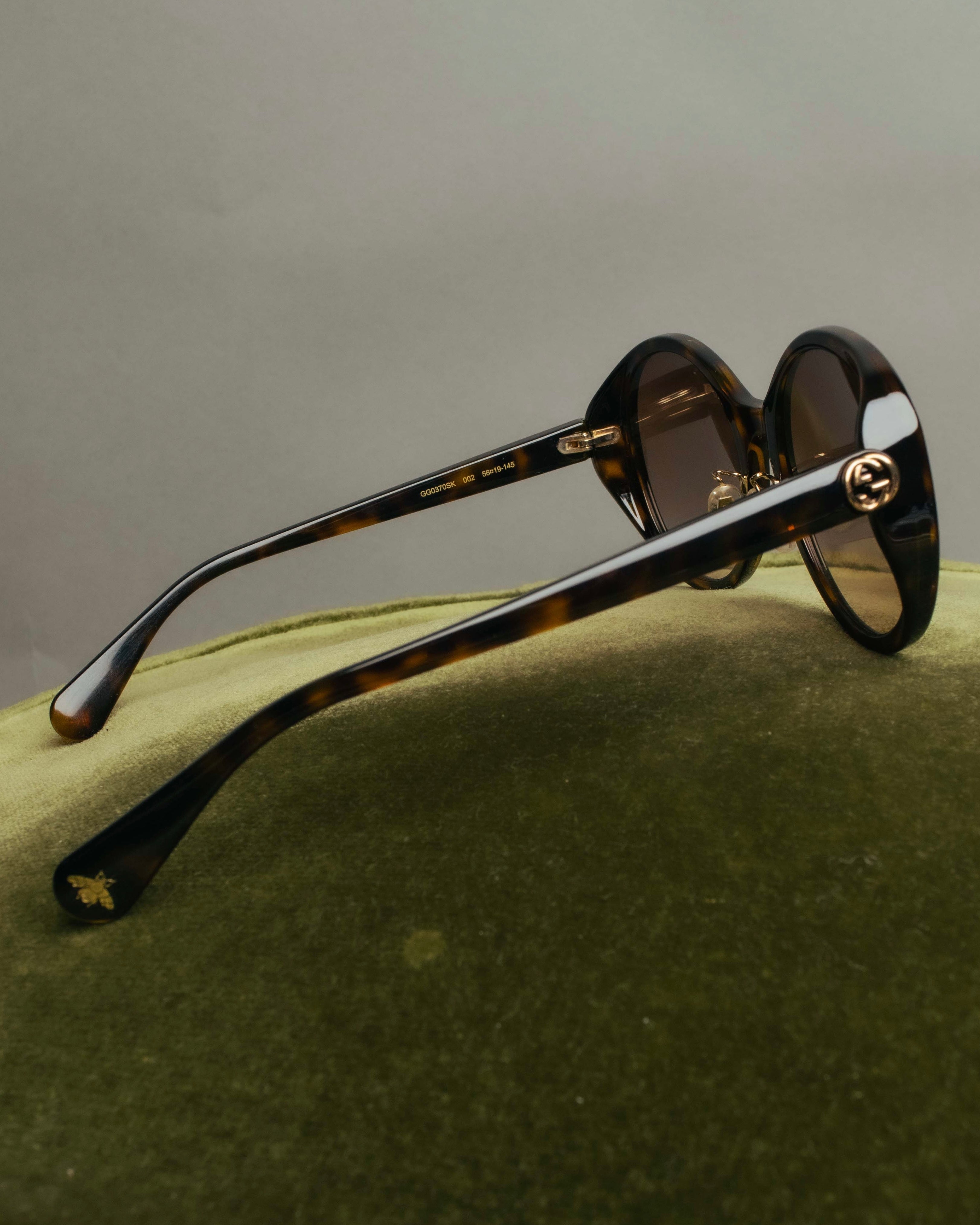 "GUCCI" 2010's Tortoiseshell oversized sunglasses