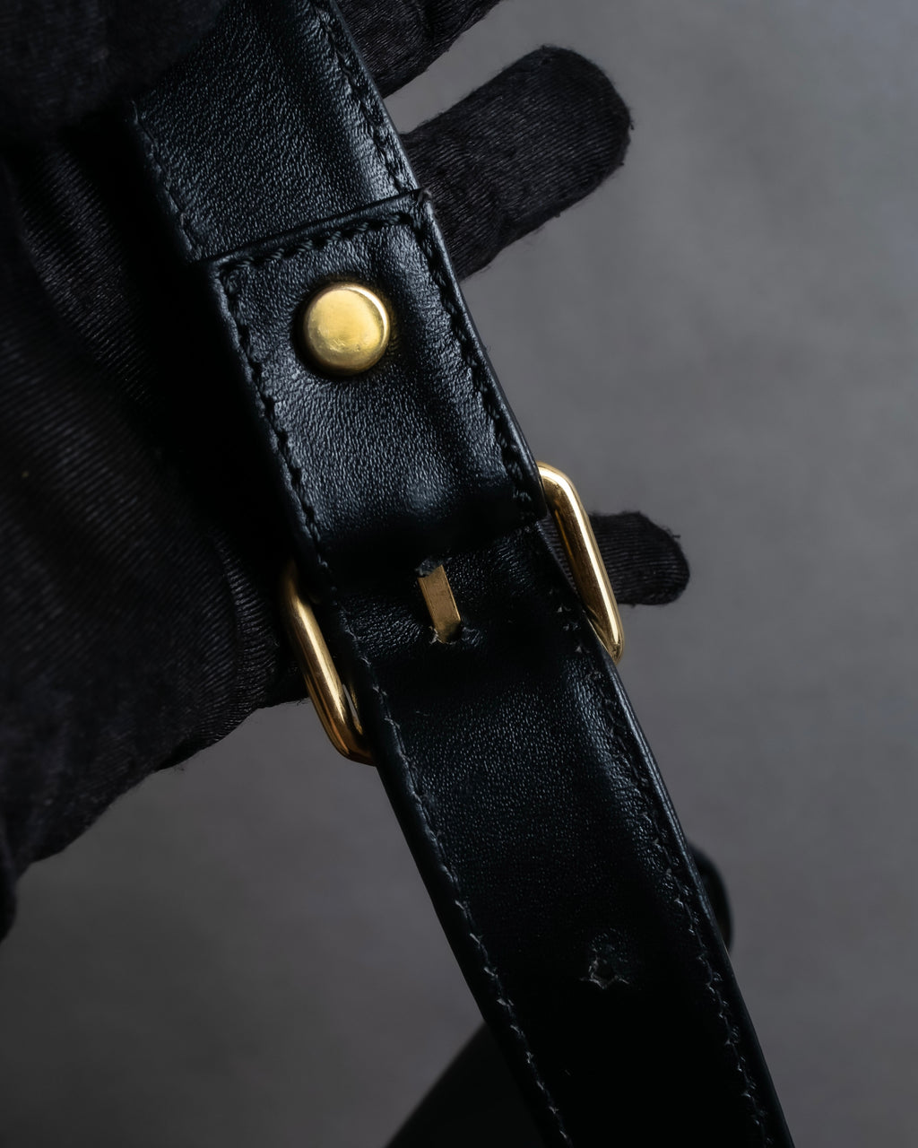 "GIANI MARCO VENTURI" Shape trapezoid leather shoulder bag