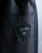 "JEAN PAUL GAULTIER HOMME"
Oversized shadow stripe set up