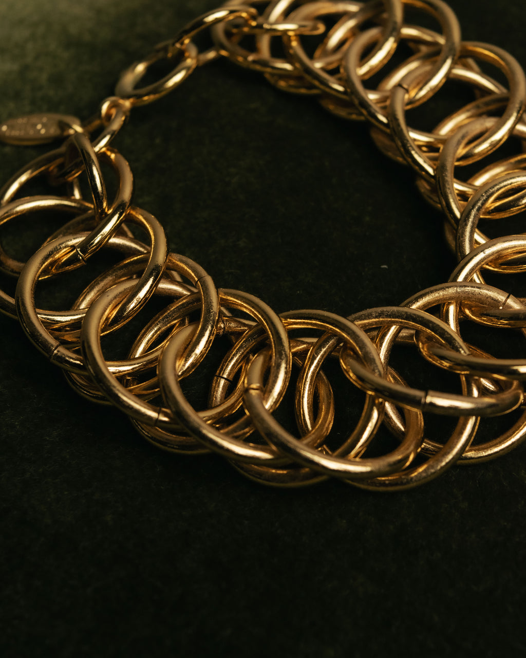 “LOEWE” 90’s-00’s gold ring chain bracelet