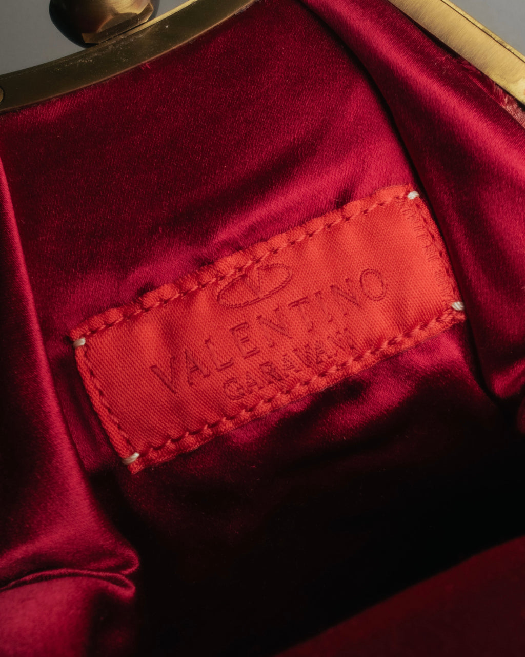 -SPECIAL- “VALENTINO GARAVANI” 2014-2016 lace embellished fringe frame bag