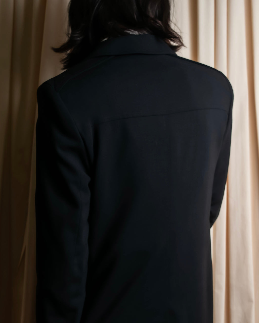 "GUCCI" 90's Beautiful draping fly-front tailored jacket