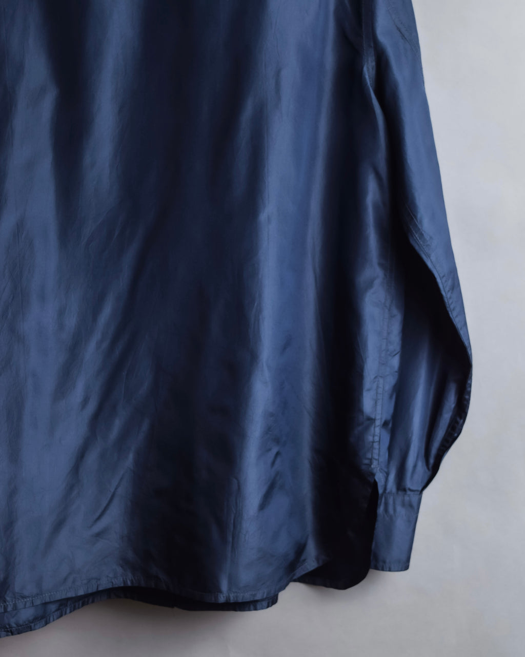 "LOEWE" 90's-00's Fly front silk shirt