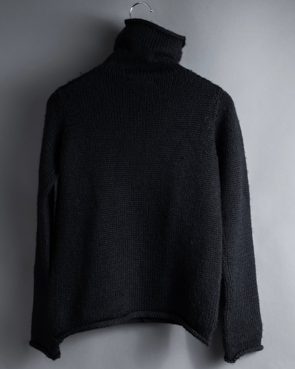 "Y’s" 17AW textured turtleneck knit sweater