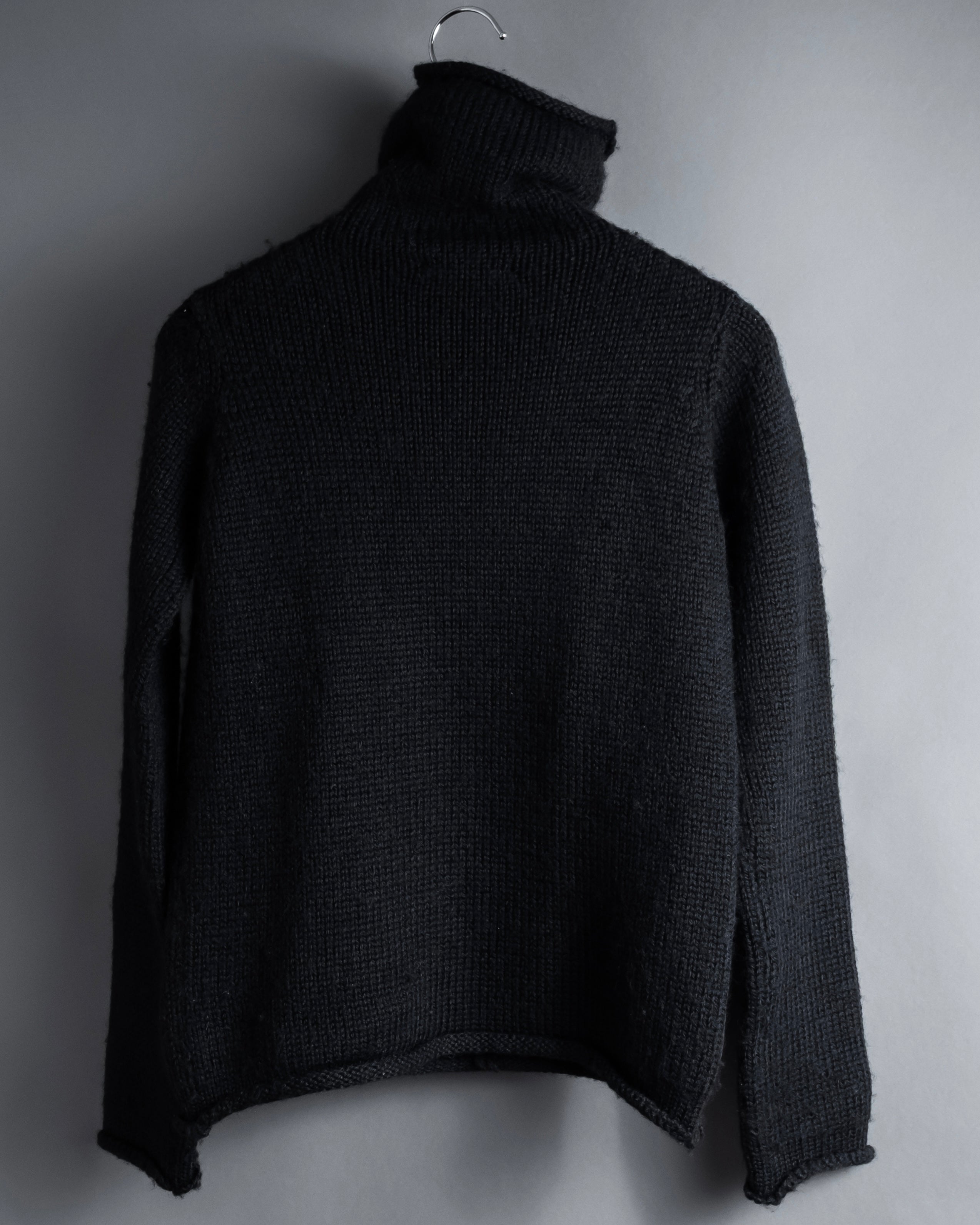 "Y’s" 17AW textured turtleneck knit sweater