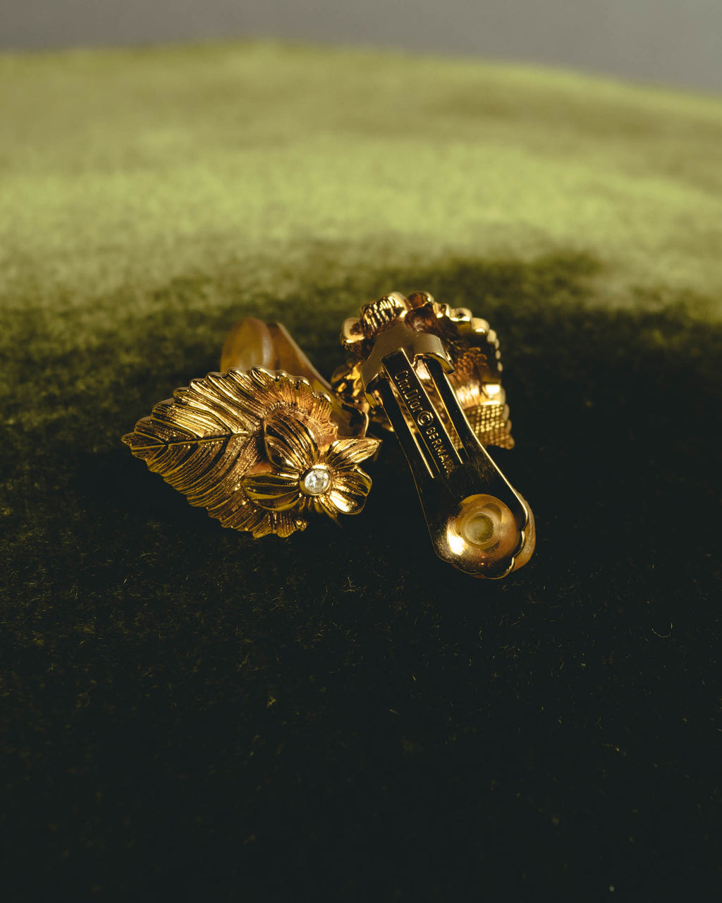 "Christian Dior" 70's-80's Sculptural botanical clip-on earrings