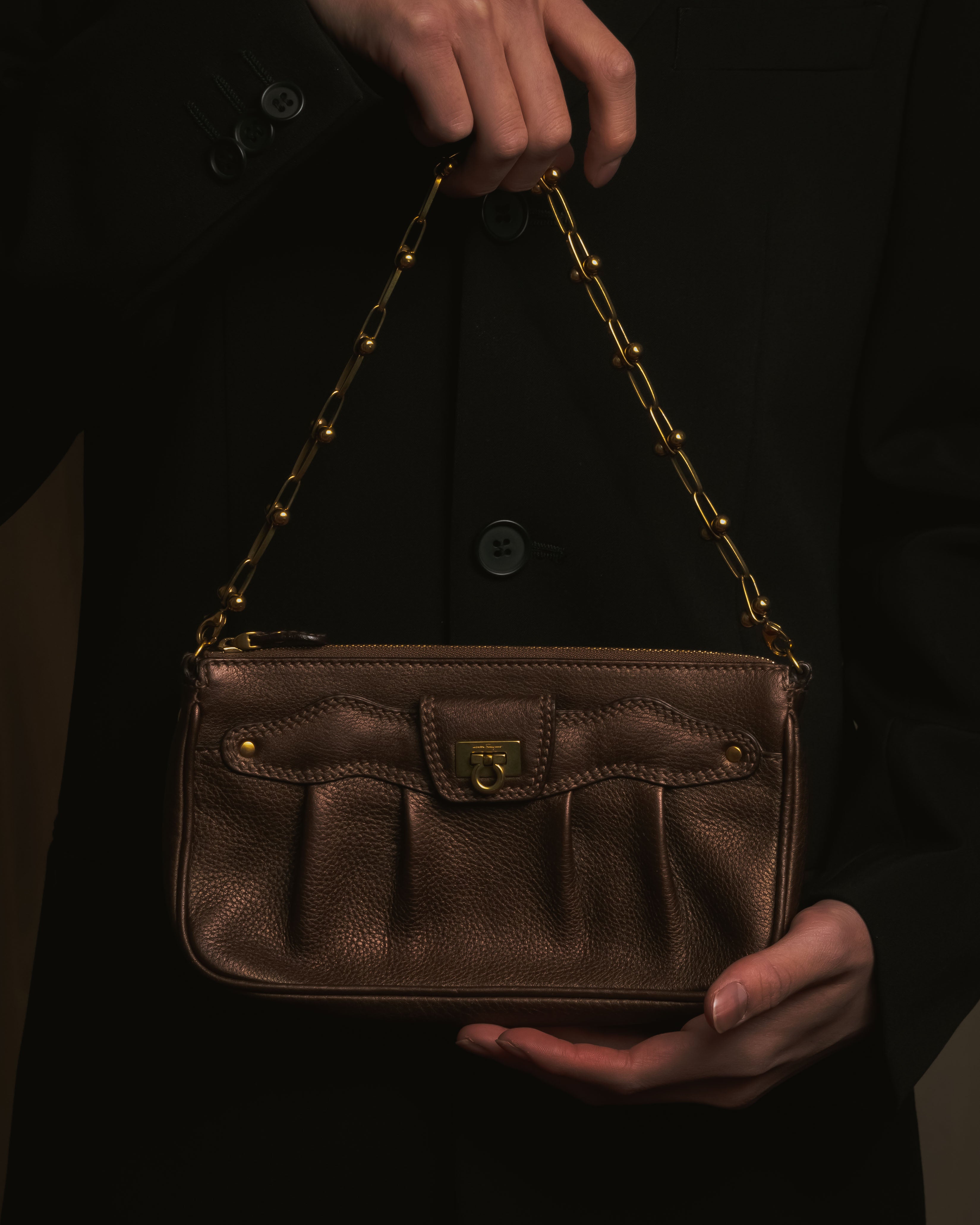 "Salvatore Ferragamo" 2000’s gathered metallic leather ball-link shoulder bag