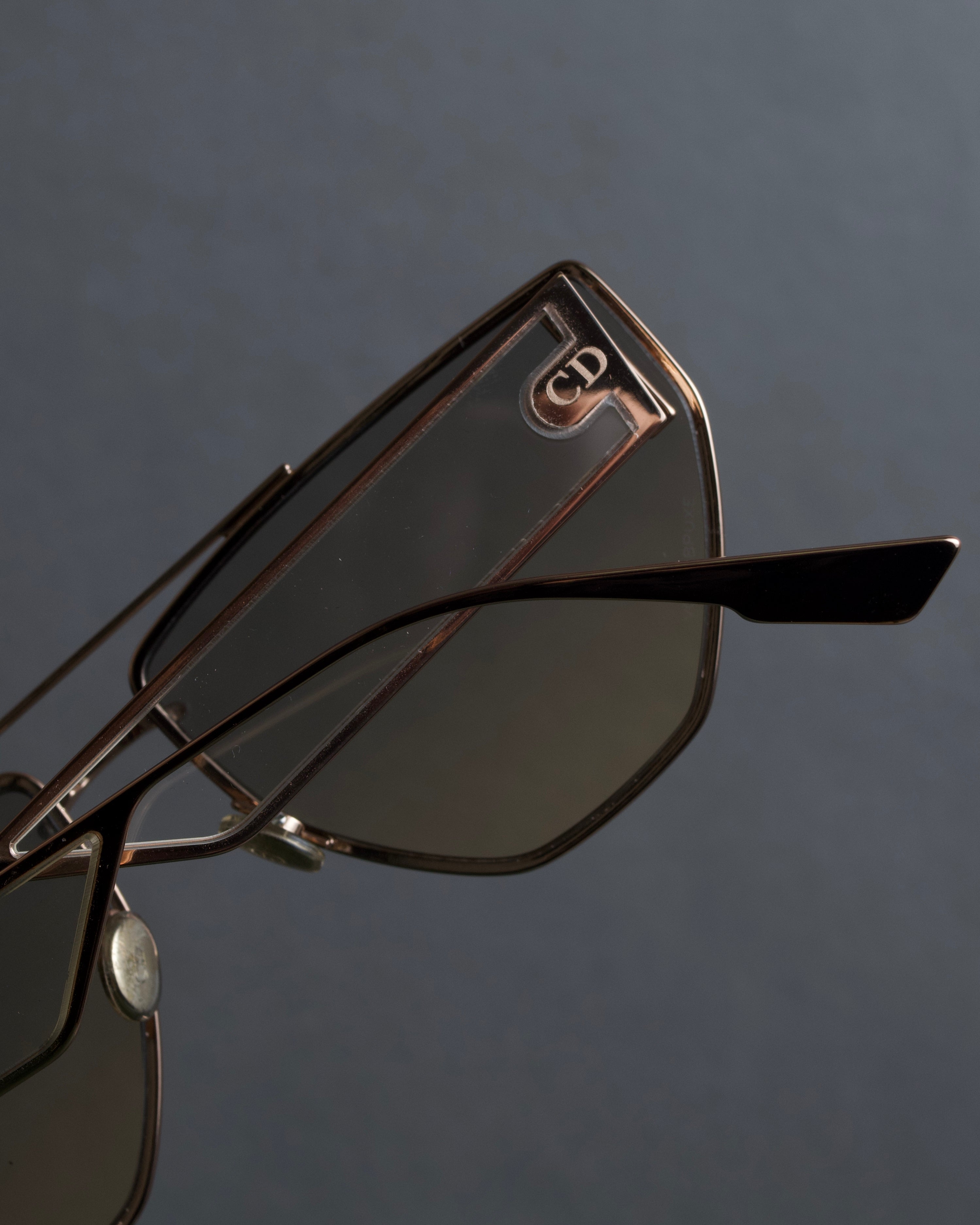 "Christian Dior" Metal acetate combination design sunglasses