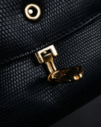 –SPECIAL– “GUCCI” 80’s crest chain shoulder bag