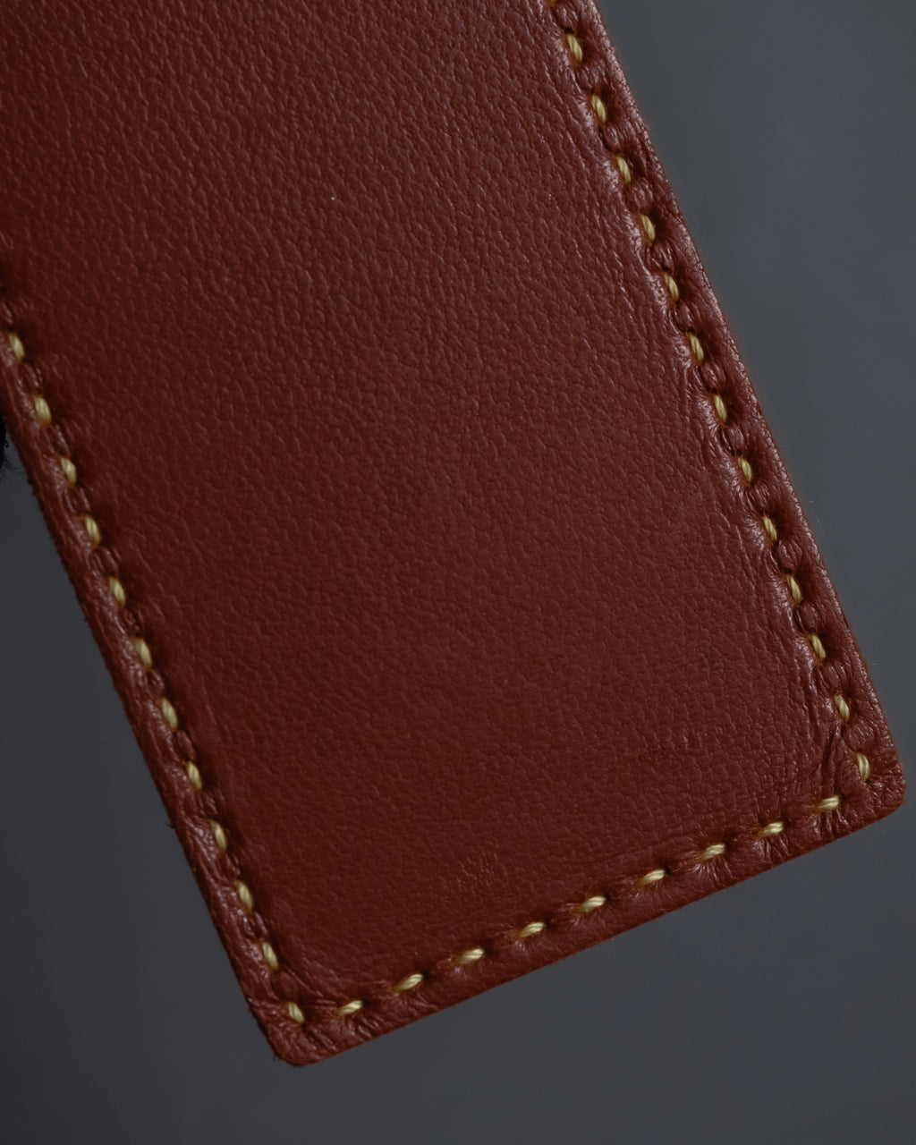 -MOOD Christmas Collection-
"HERMES" 00's Iconic symbol graphic design eather bookmark