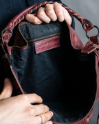 “BALENCIAGA” The Day leather one shoulder bag (burgundy)