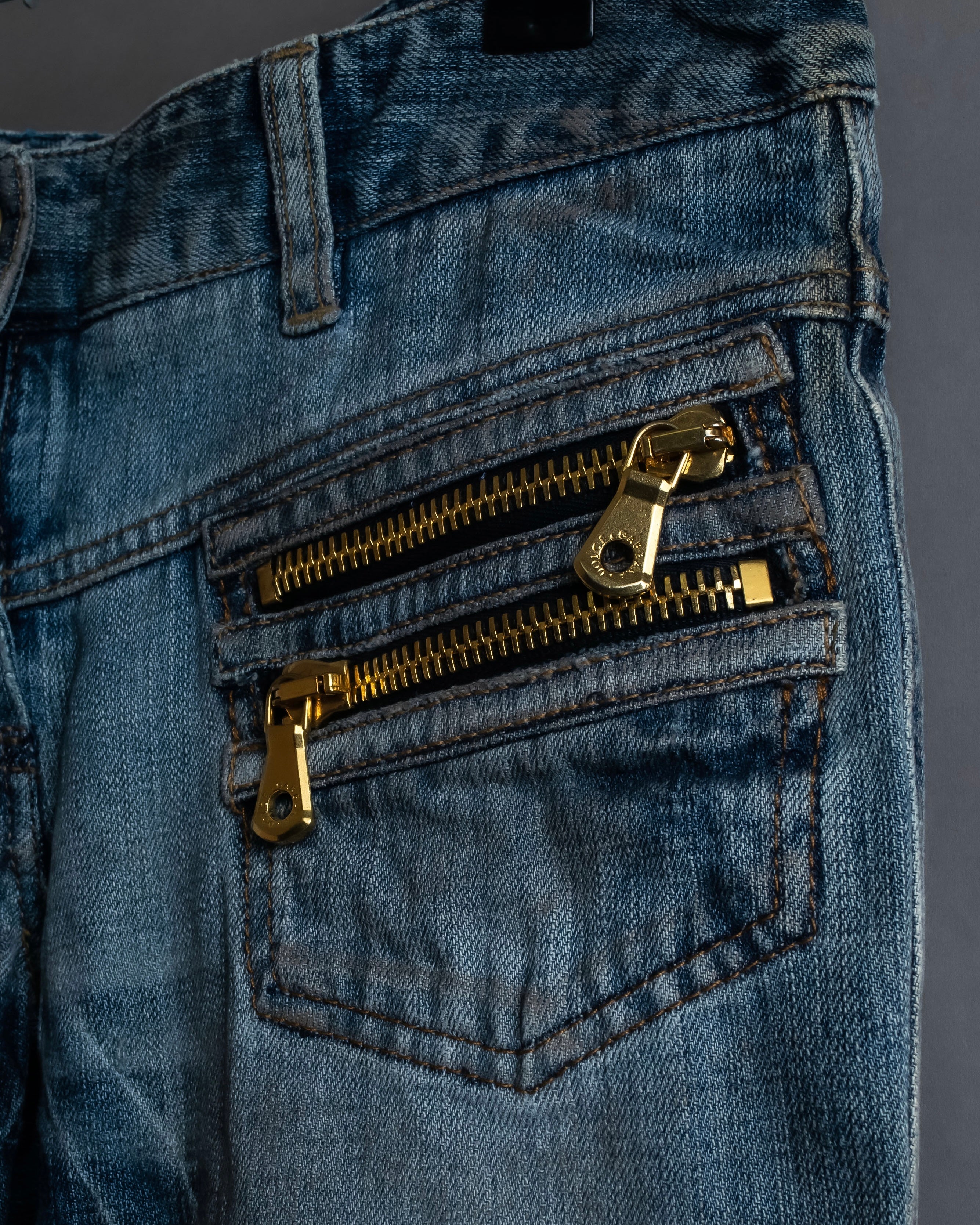 "Dolce & Gabbana" Gold zip detail distressed straight denim