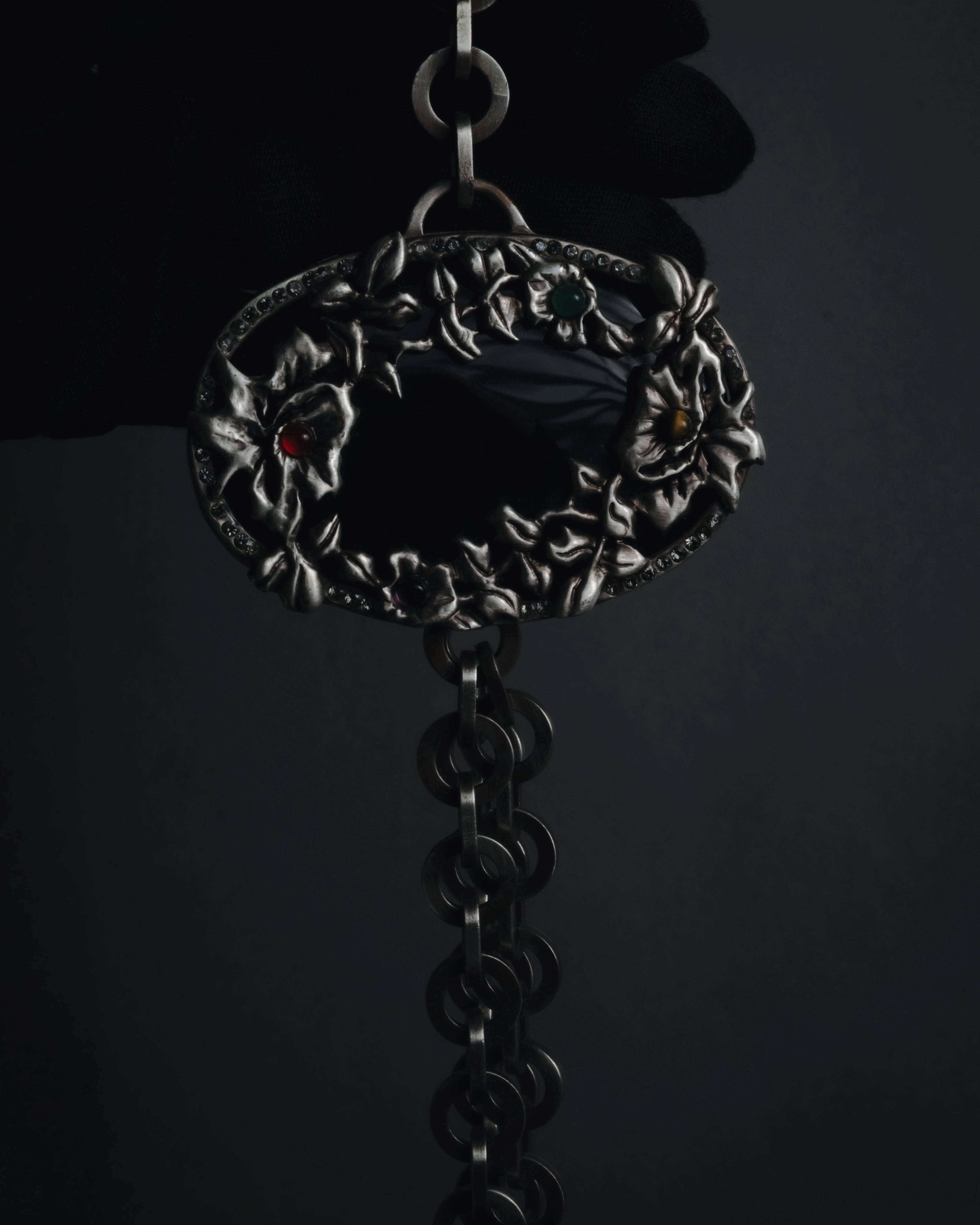 "VALENTINO GARAVANI" 2010’s dark romantic statement necklace＆belt