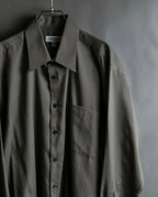 "YVES SAINT LAURENT for men"
Grayish khaki color oversized shirt