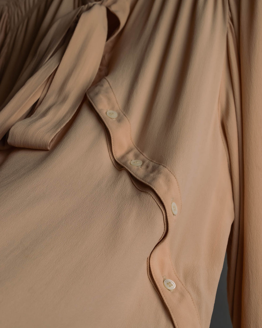 "N°21" 2020's Asymmetric bow tie acetate silk blouse