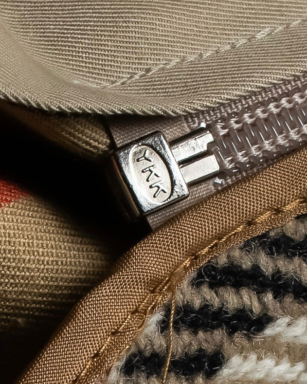 "BURBERRYS" Military detail classic trench coat