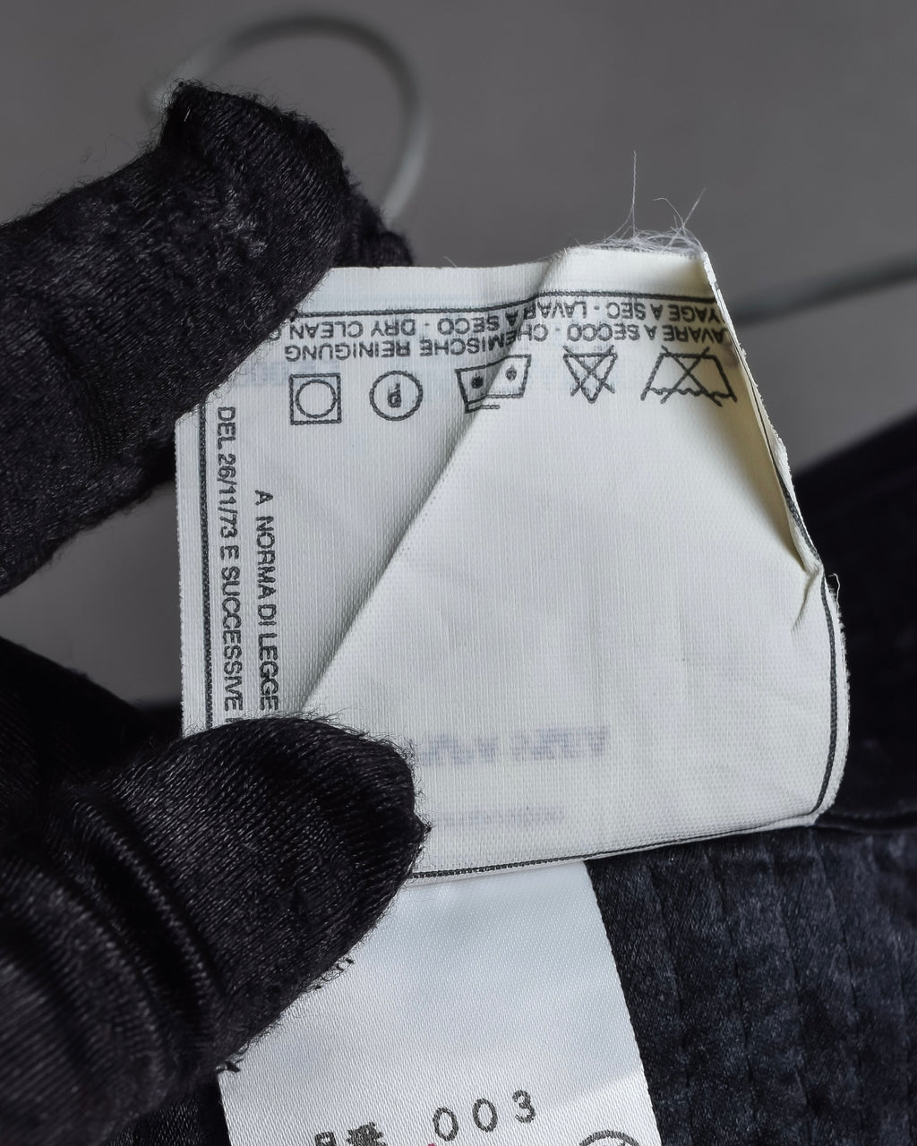 "GIANFRANCO FERRE" Structured wool satin ruffle inner detail set up