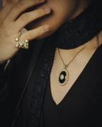 -SPECIAL- “CHANEL” 2017 Cruise Collection Pearl trimmed black pendant necklace